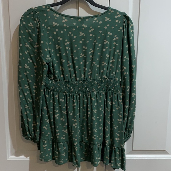 AE Floral Top - Picture 3 of 3